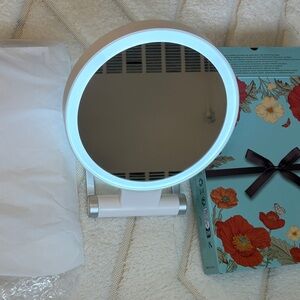 White LED Vanity Mirror